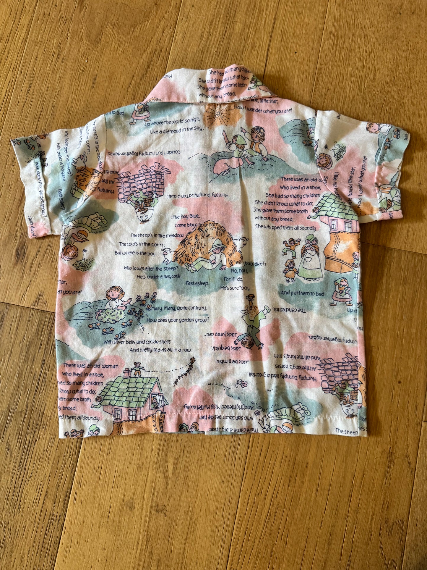 Vintage kids button down short sleeve shirt with nursery rhymes